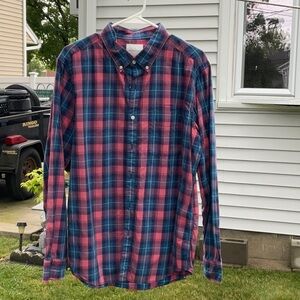 Men’s American Eagle Button Down Shirt Size L